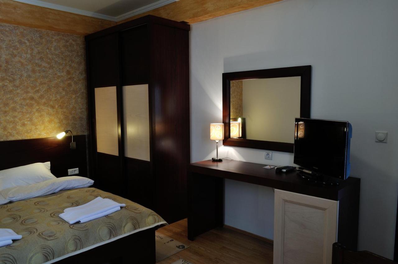 Vila Duric - Ex Hotel Duric Petrovac ห้อง รูปภาพ